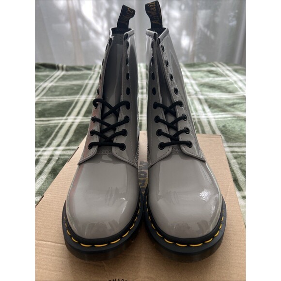 Dr Martens 1460 Patent Leather Boots 'Gray', Size: 10 (Women) NEW in BOX! - Picture 3 of 8